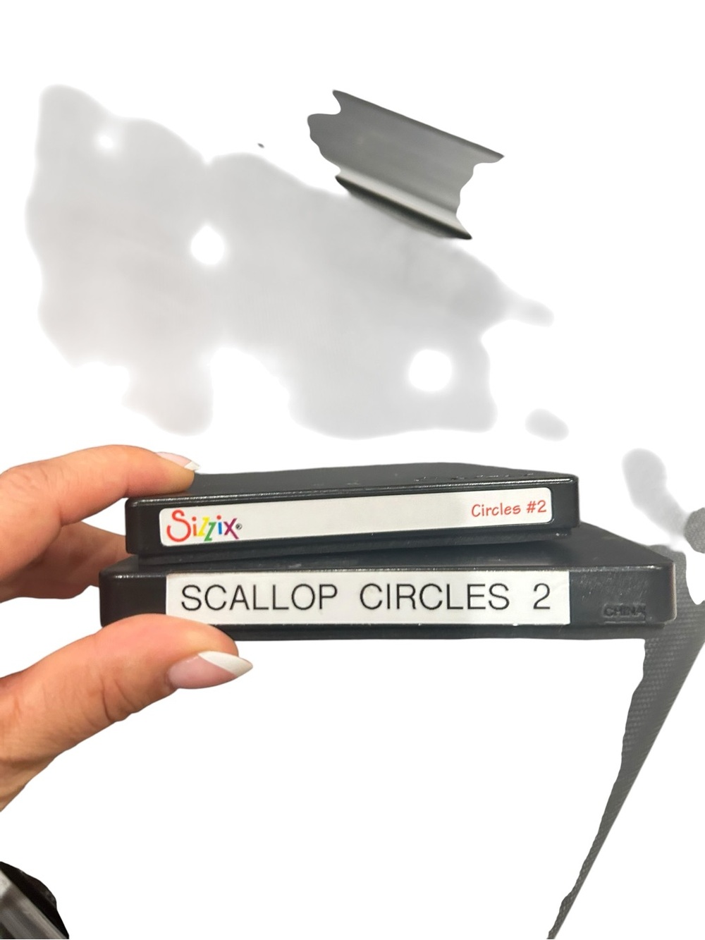 Sizzix Scallop Circles 2 Die Set - Black